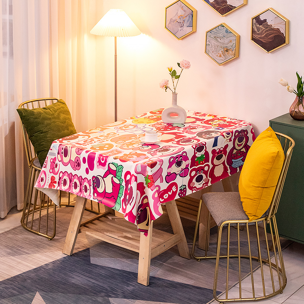 草莓熊PVC防水防油免洗桌布