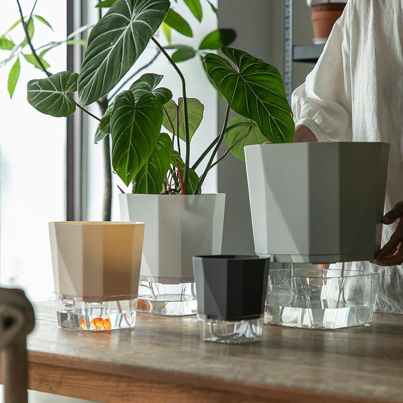 塑料北欧简约自动吸水花盆