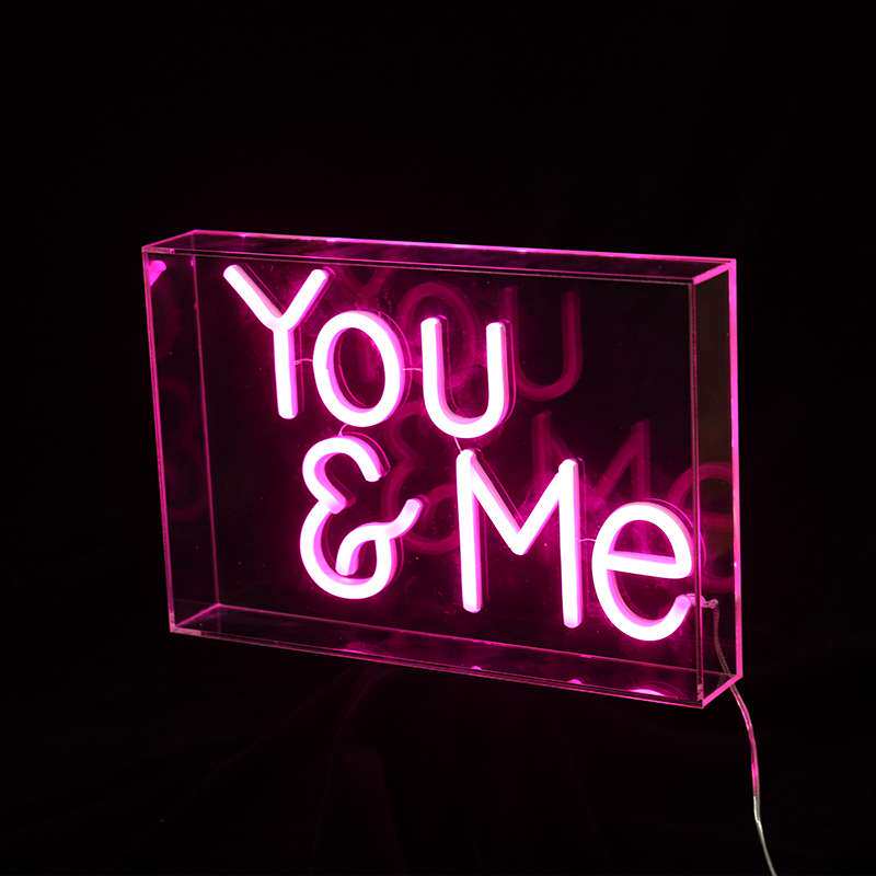 you&me霓虹灯盒led婚庆创意彩色氛围灯婚礼氛围布置字母发光灯