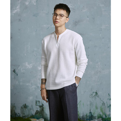 棒球领长袖T恤镂空窗格肌理感