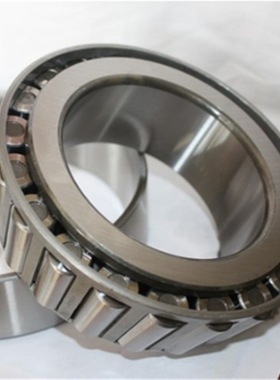 山东厂家现货供应轴承  圆锥滚子轴承  32220 老型号7520E