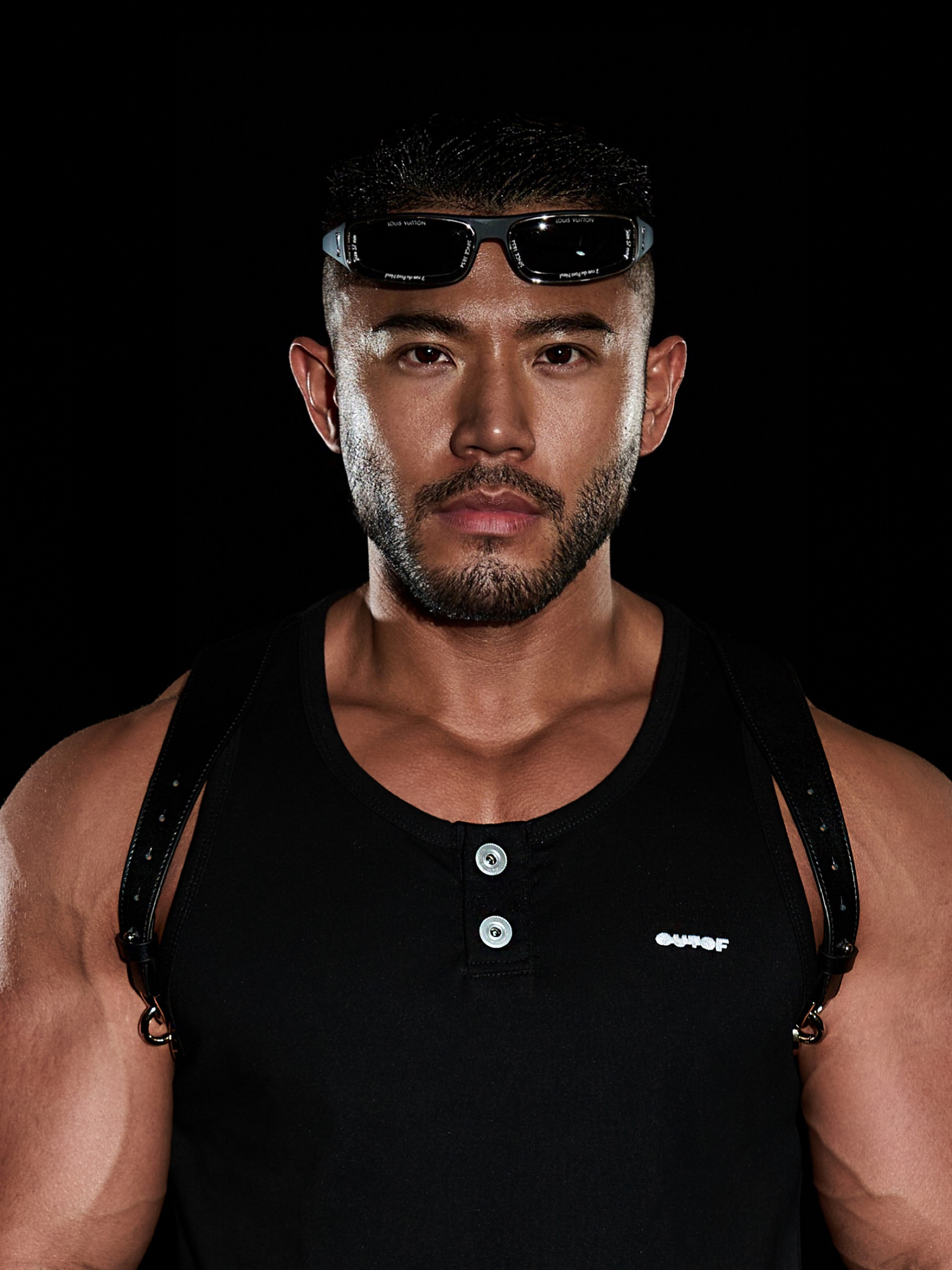 OUTOF男士工装纽扣刺绣背心