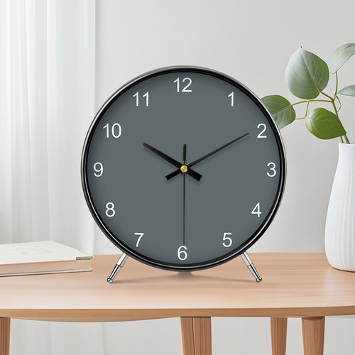 电竞房台钟摆件现代风钟表卧室时钟客厅高级感座钟北欧石英钟台式