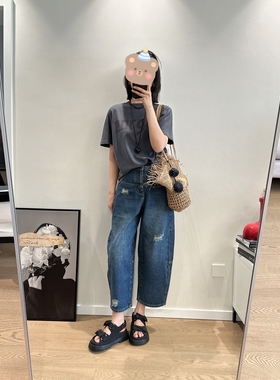 【YYIN】Gold~重工砂洗字母印花磨破T恤+mar*立裁茧型宽松牛仔裤