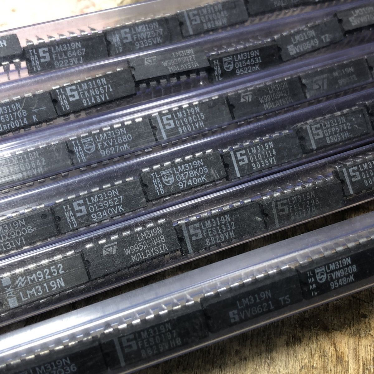 全新原装LM319N LM319NIP直插DIP-14运算放大器芯片可直拍