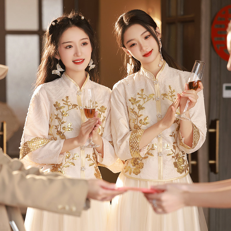 中式伴娘服女姐妹团伴娘裙图片