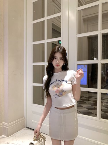 魏妮妮印花纯棉短款短袖运动短裙