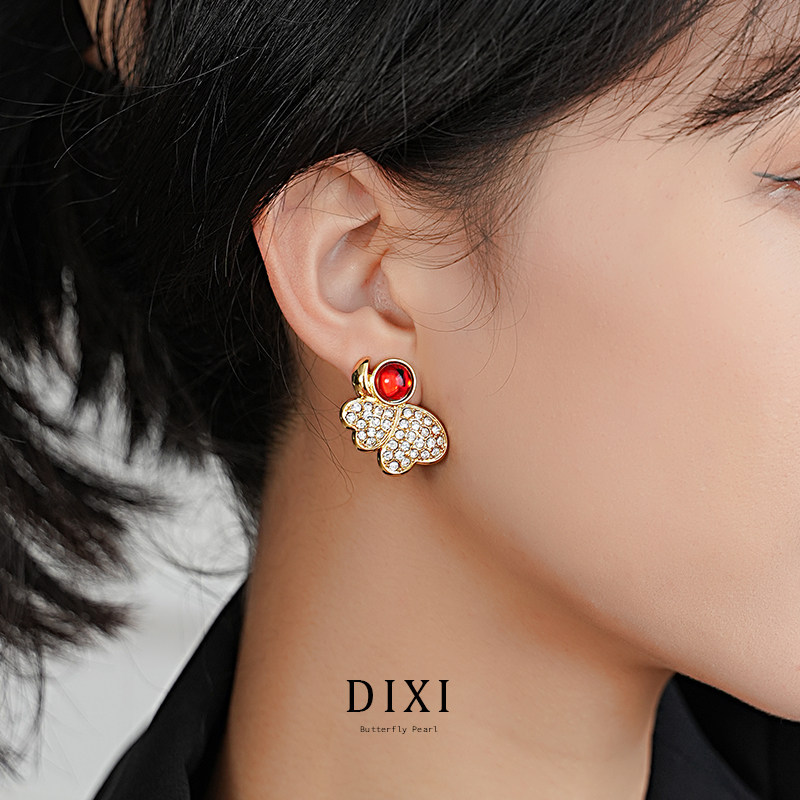 1098高级小香风轻奢时尚红宝石镶钻蝴蝶耳钉个性气质重工耳饰,饰品/流行首饰/时尚饰品新,耳钉,淘宝优惠券,粉丝福利购,淘宝优惠卷