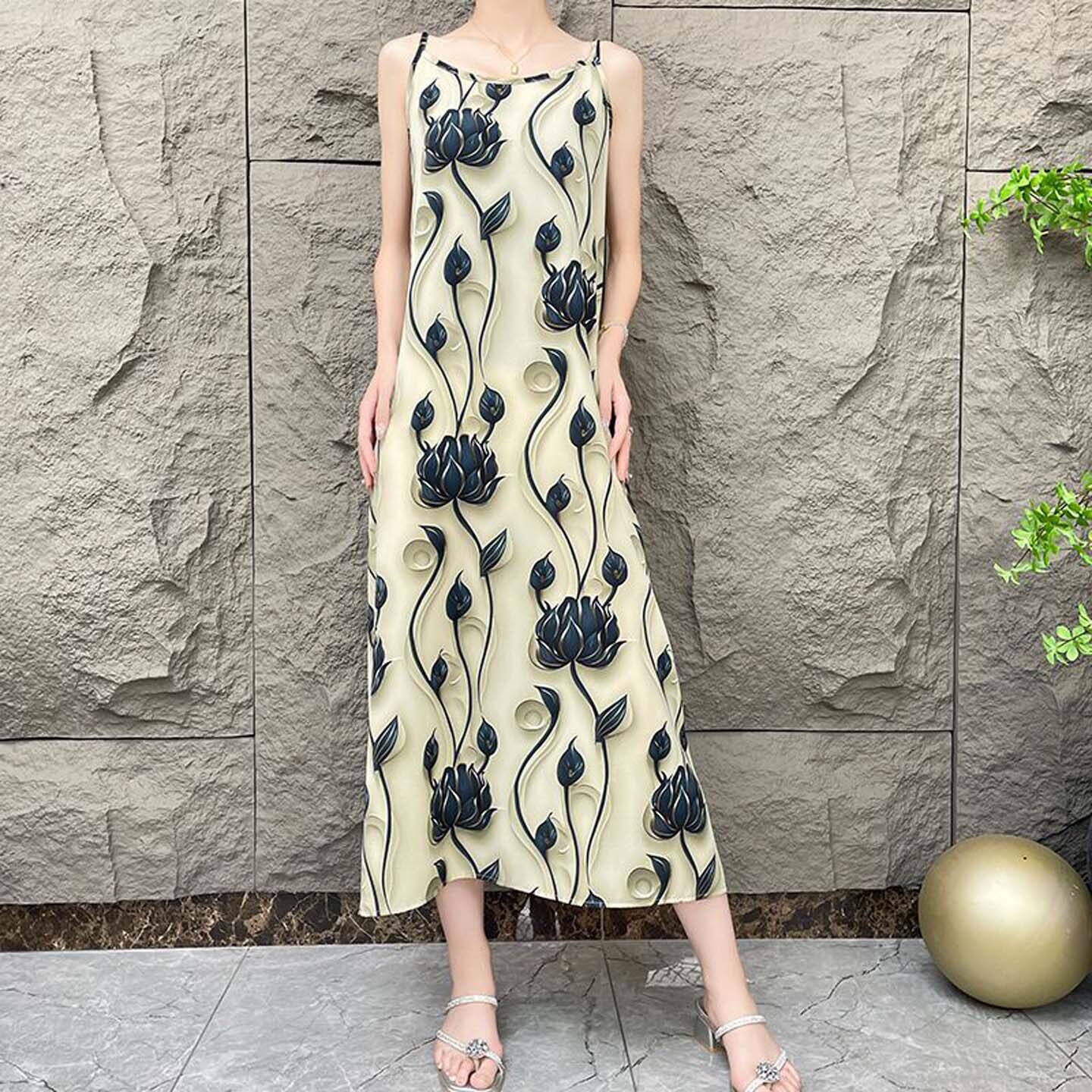 芙霖女装春季步步生莲连衣裙女新中式碎花裙法式宽松气质吊带长a4