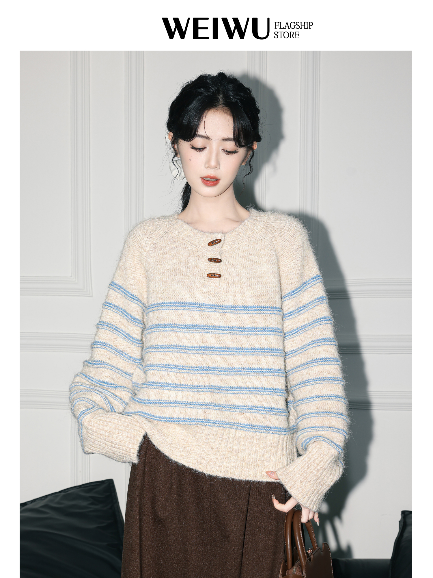 撞色条纹牛角扣毛衣女秋冬2025秋新款覆古慵懒软糯针织衫套头上衣