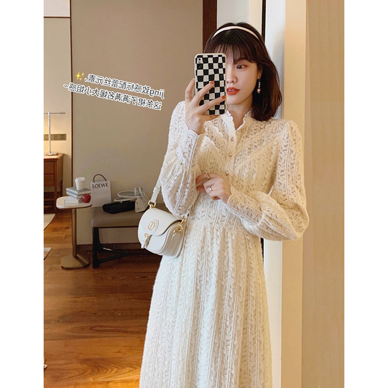 秋冬季名媛气质蕾丝连衣裙女法式温柔风仙女内搭显瘦加绒加厚长裙