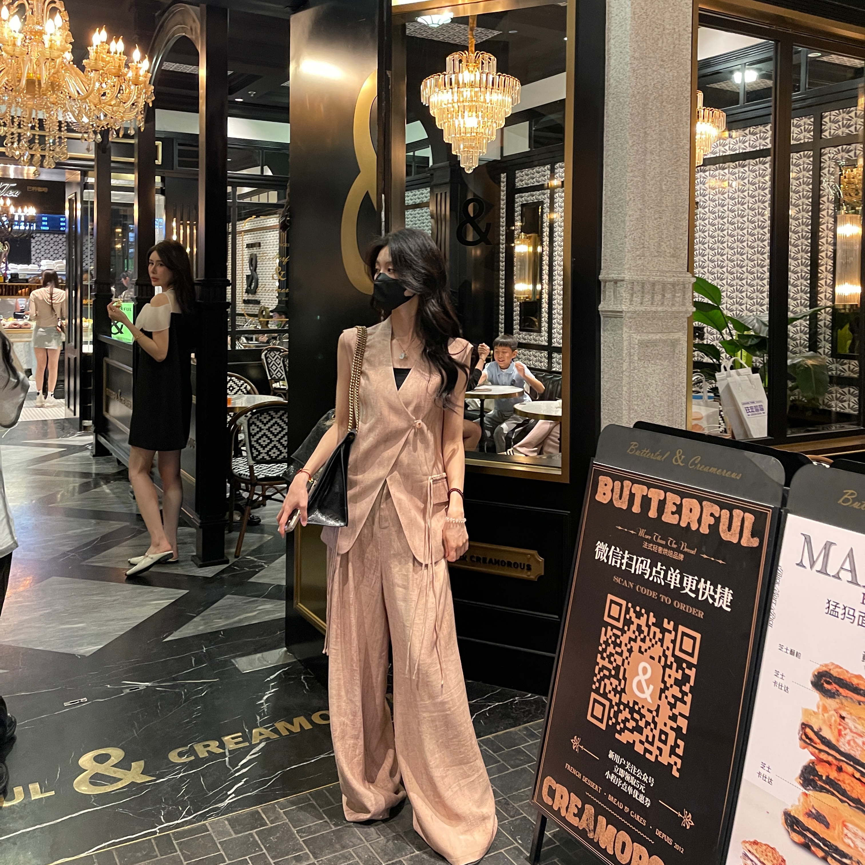【春春Spring】Liixu时尚V领无袖新中式西装外套女阔腿裤二件套