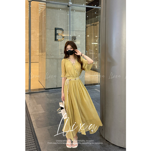 金金宠粉 收腰显瘦中长款 玫瑰 V领泡泡袖 裙子L52TZ443 故事