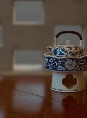 茶山里 煮茶炉 苏打釉手绘青花海棠花口酒精炉  景德镇梵山堂