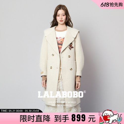 LALABOBO复古小熊呢子大衣
