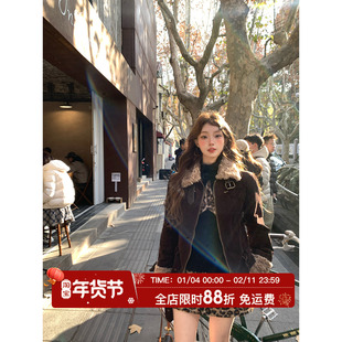 HuoHuo 卷毛夹克 2025冬季新款女美式复古翻领保暖毛毛拼接夹克