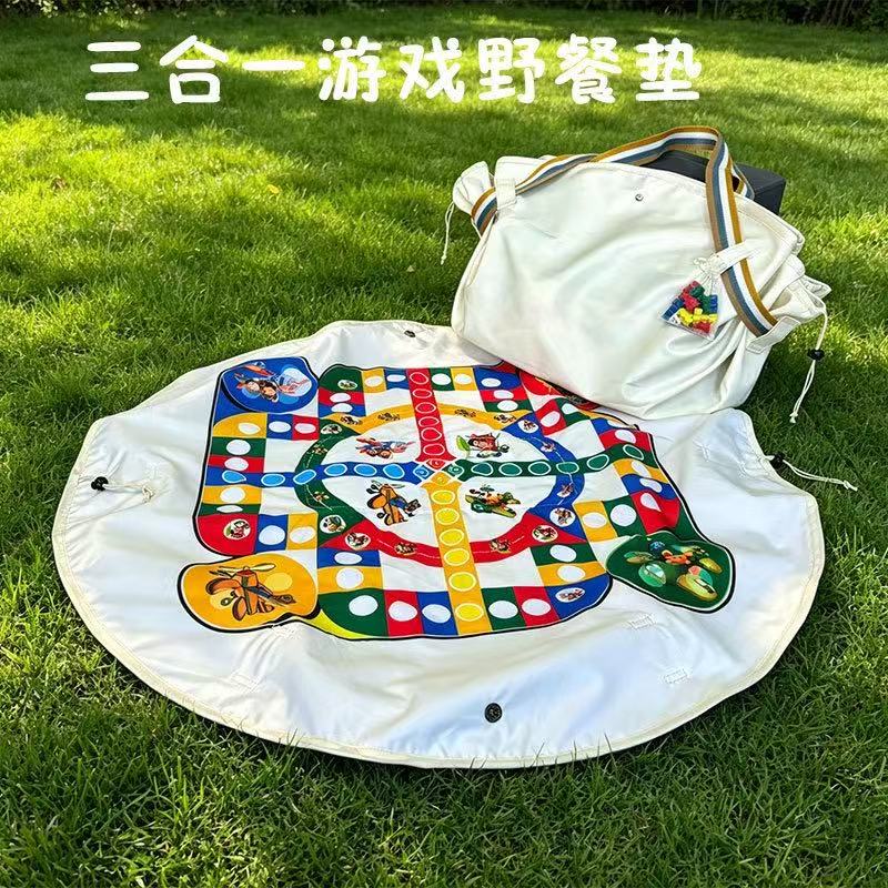 户外露营防水防潮飞行棋野餐垫图片