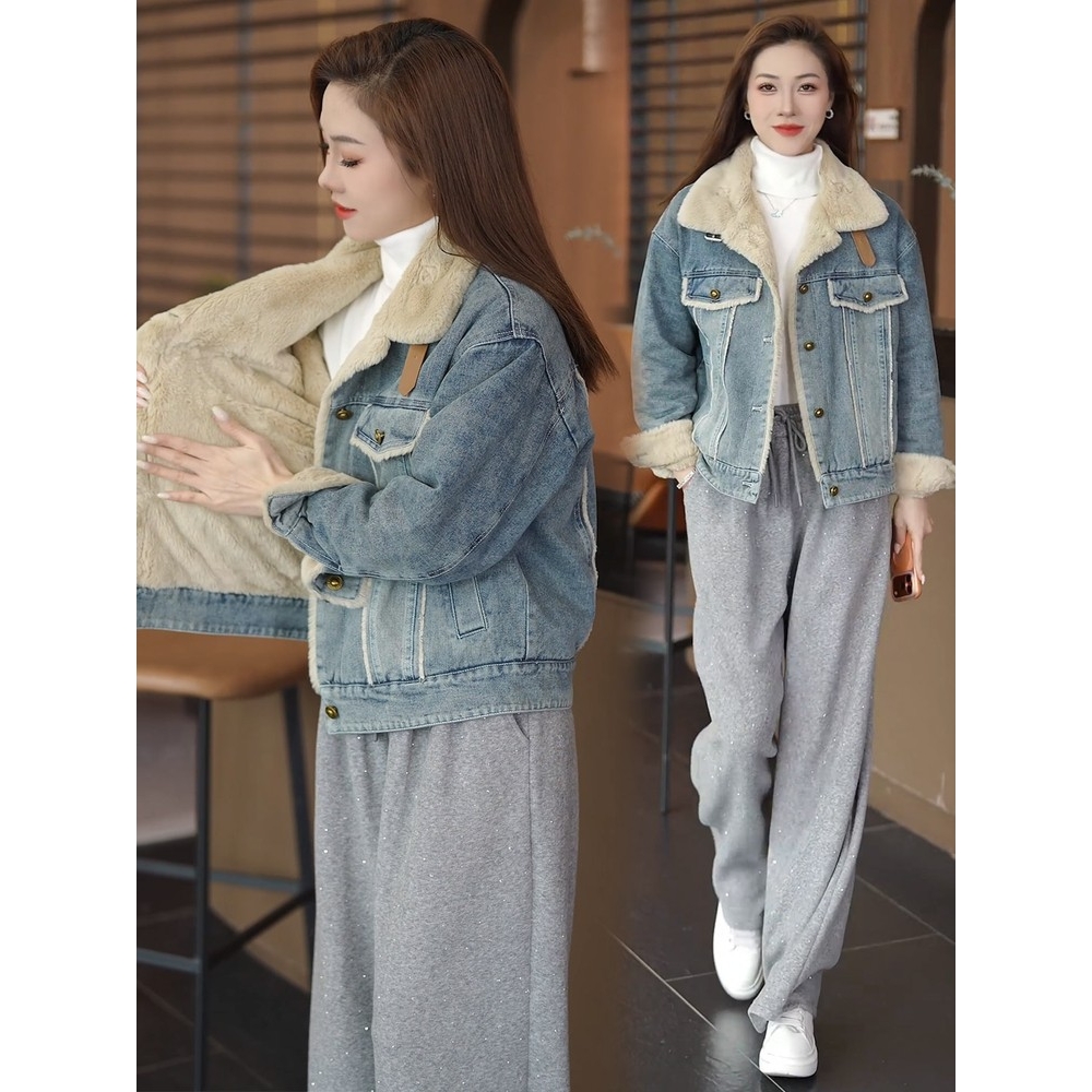 冬装短款牛仔外套2025新款洋气女装加厚羊羔毛绒棒球棉服时尚大衣