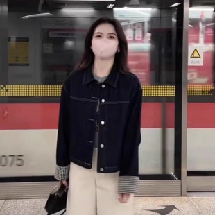 2025新款设计感拼接爆款时尚牛仔短外套女秋装高级感洋气宽松上衣