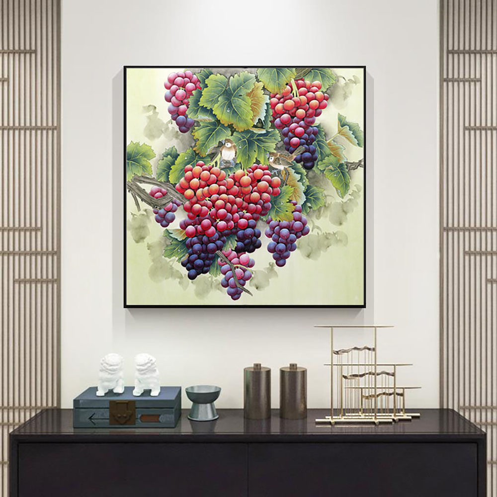 紫气东来葡萄正方形餐厅玄关装饰画仿手绘高清工笔紫色晶瓷壁挂画