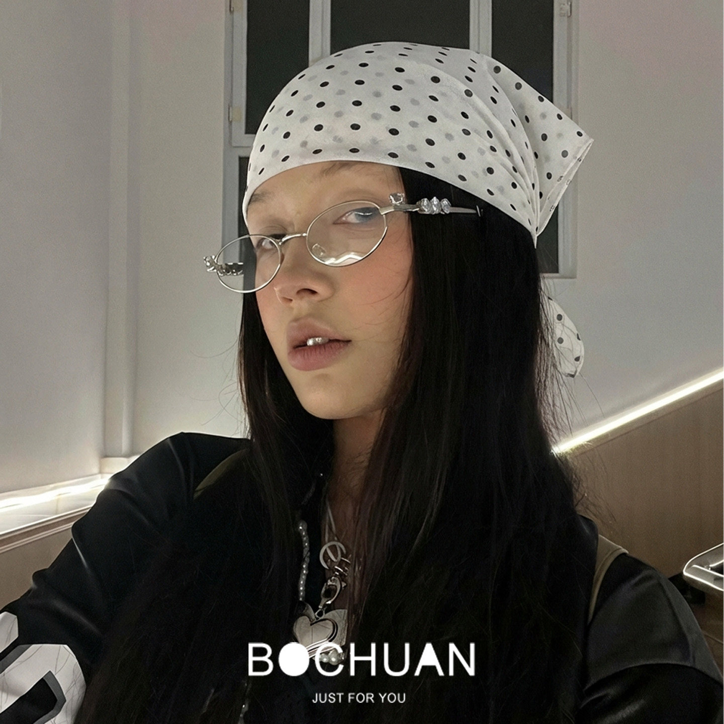 复古黑白波点包头方巾甜酷辣妹风头巾2026新款小众个性配饰围巾女,服饰配件/皮带/帽子/围巾,围巾/丝巾/披肩,淘宝优惠券,粉丝福利购,淘宝优惠卷