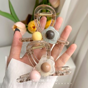 花朵抓夹女夏季新款发夹网红气质后脑勺中号鲨鱼夹子头饰发卡