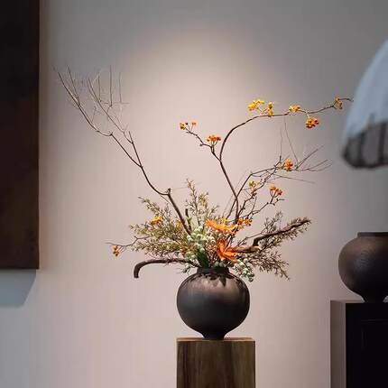侘寂风复古粗陶瓷花瓶客厅插干花家居玄关民宿新中式高级装饰摆件