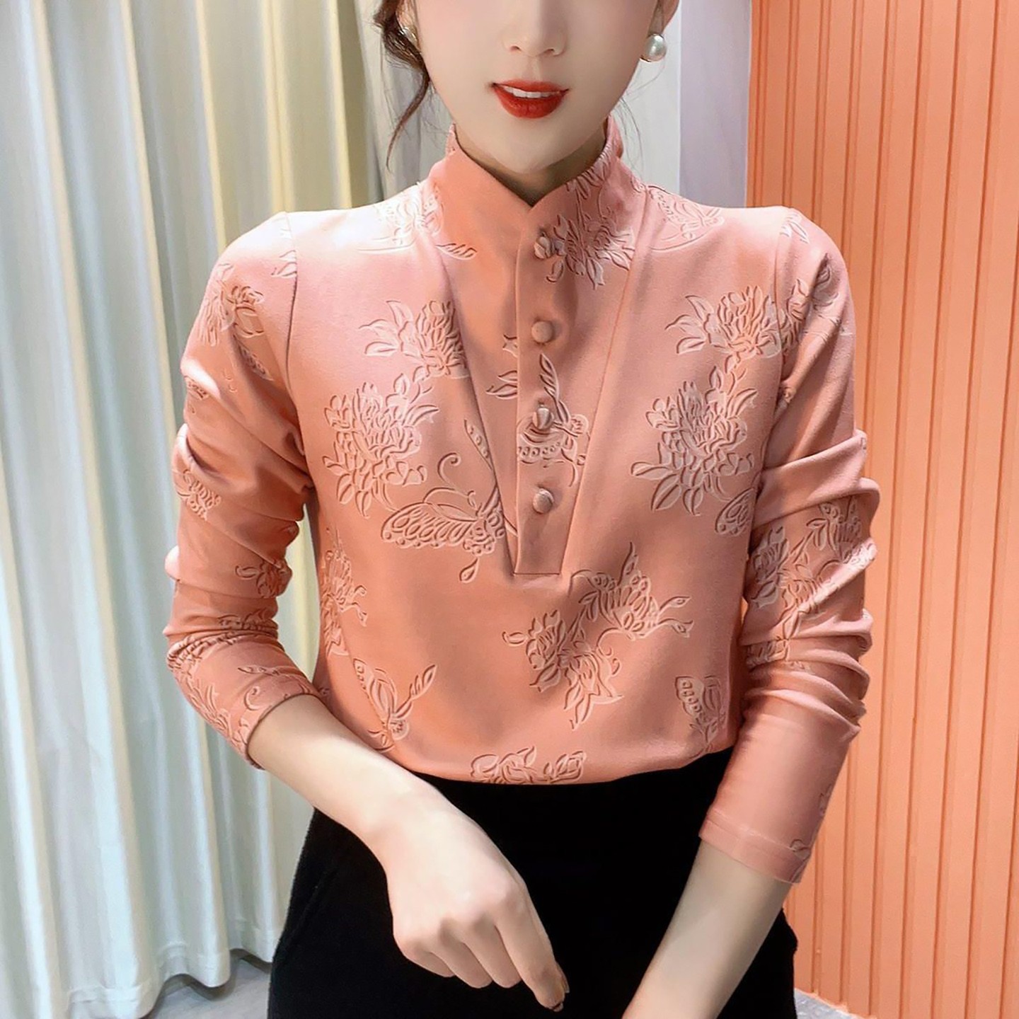 临蔡女装时尚百搭印花打底衫秋冬女士加绒加厚长袖中领气质上a51