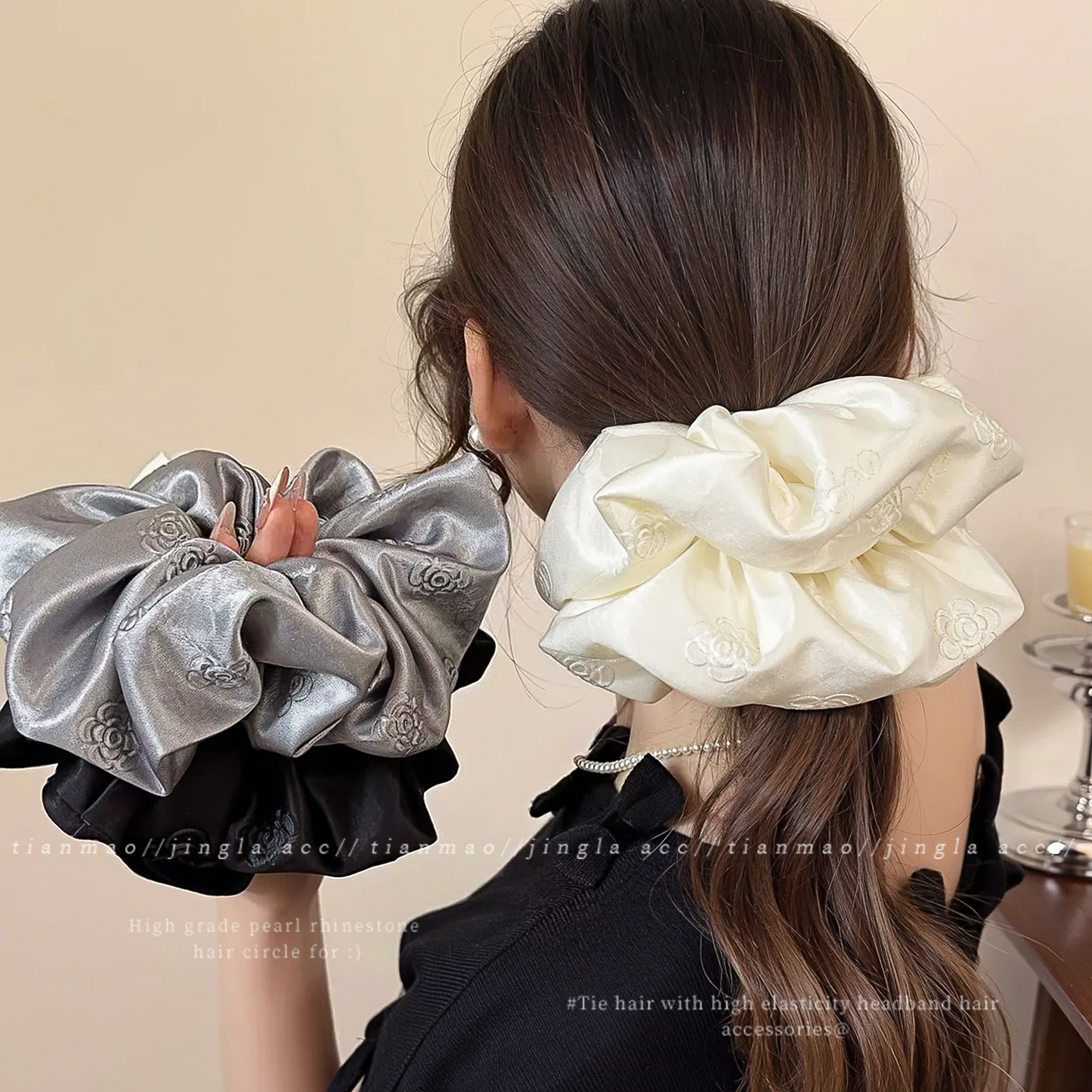 复古花纹发圈，打造优雅慵懒气质