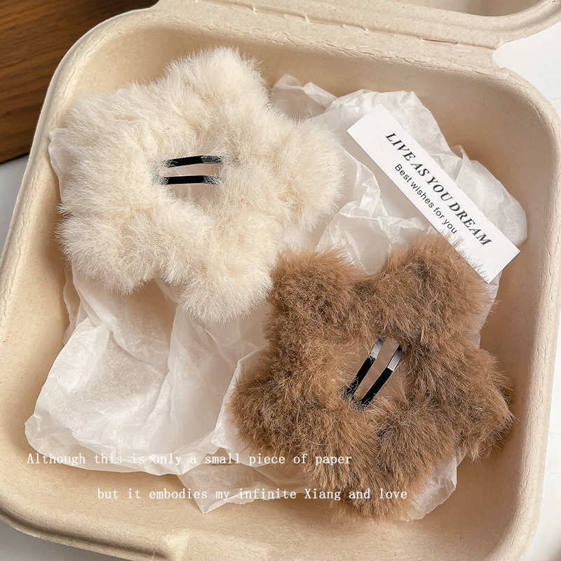 秋冬奶呼呼的毛绒星星发夹来咯~