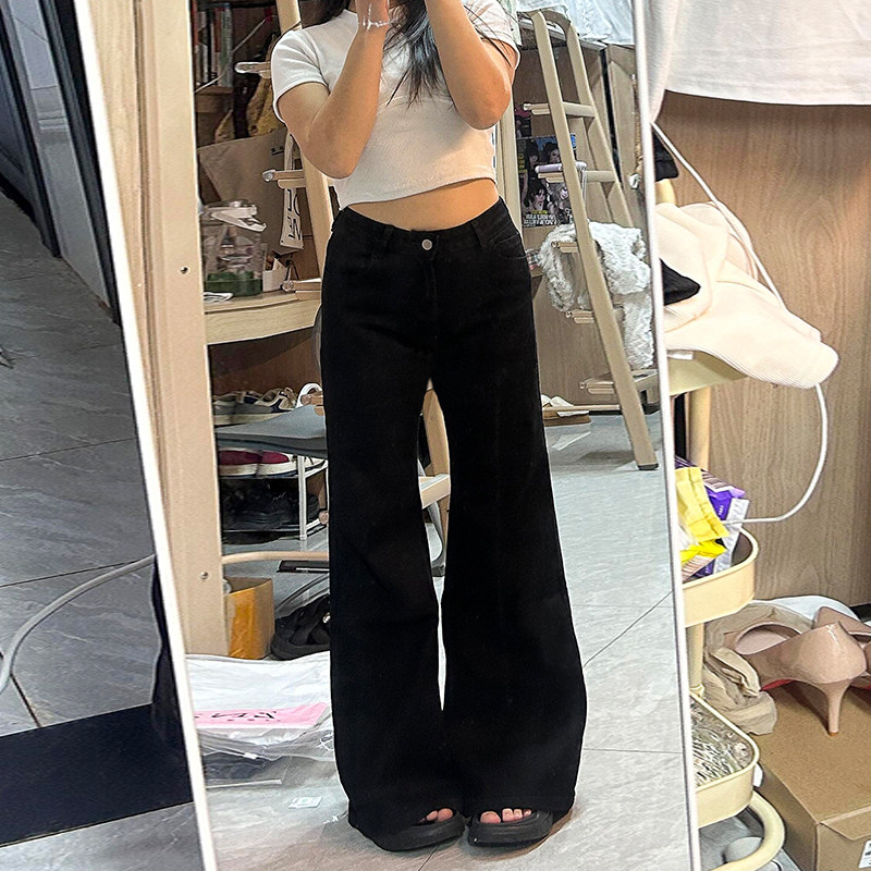 黑色不贴腿微喇牛仔裤女秋冬加绒大码胖mm宽松显瘦松弛感阔腿裤子