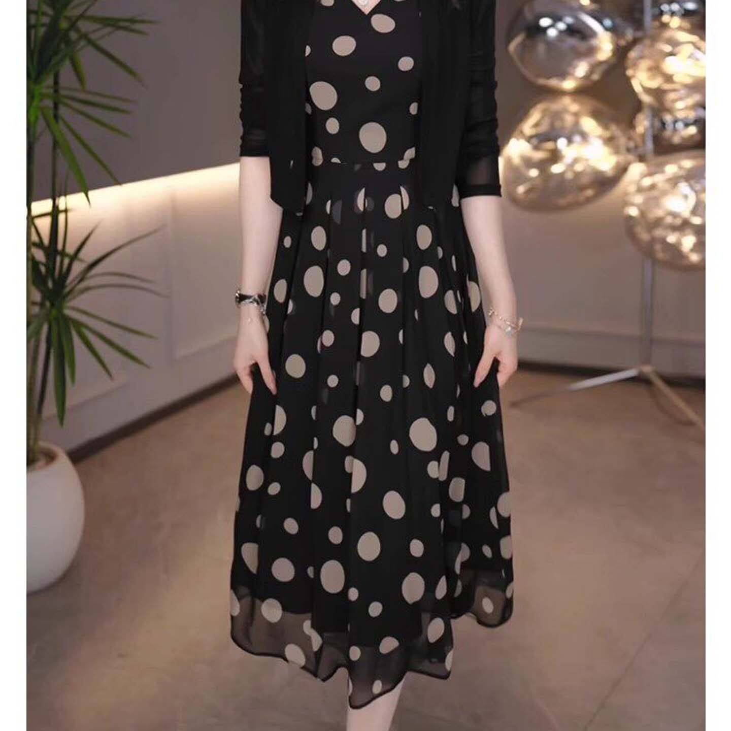 真值良品女装2026新款时尚洋气连衣裙夏季休闲两件套妈妈背心裙a3