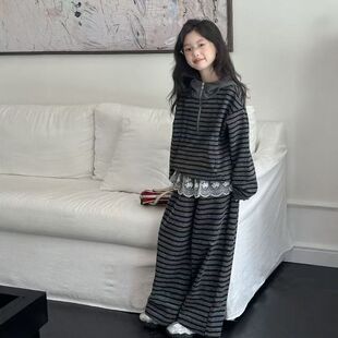 安阳童装带帽女童春秋条纹新款套装儿童洋气连帽卫衣阔两件套休闲