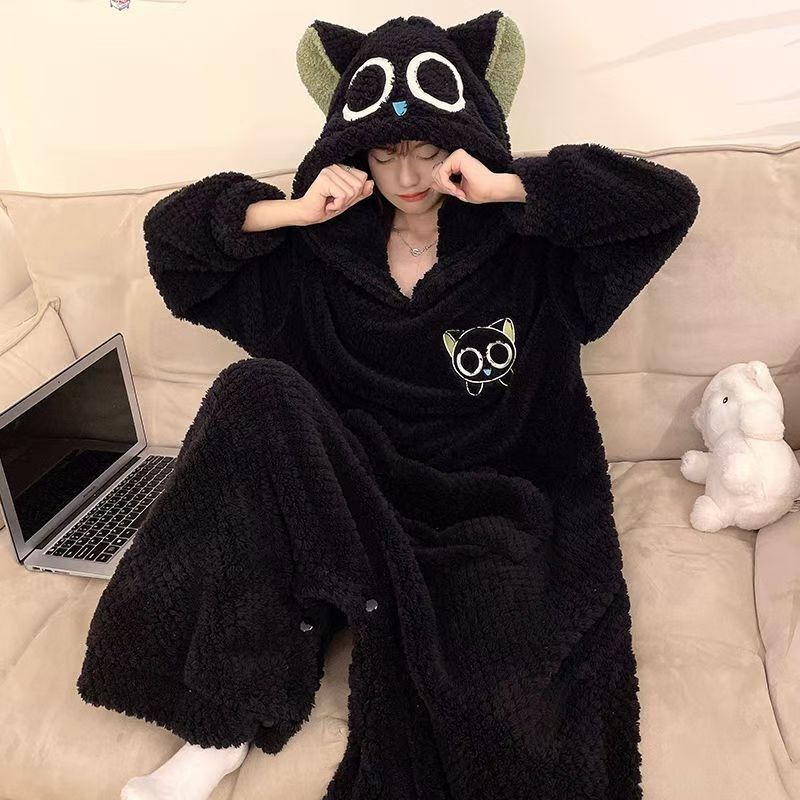 安阳童装罗小黑可外出连