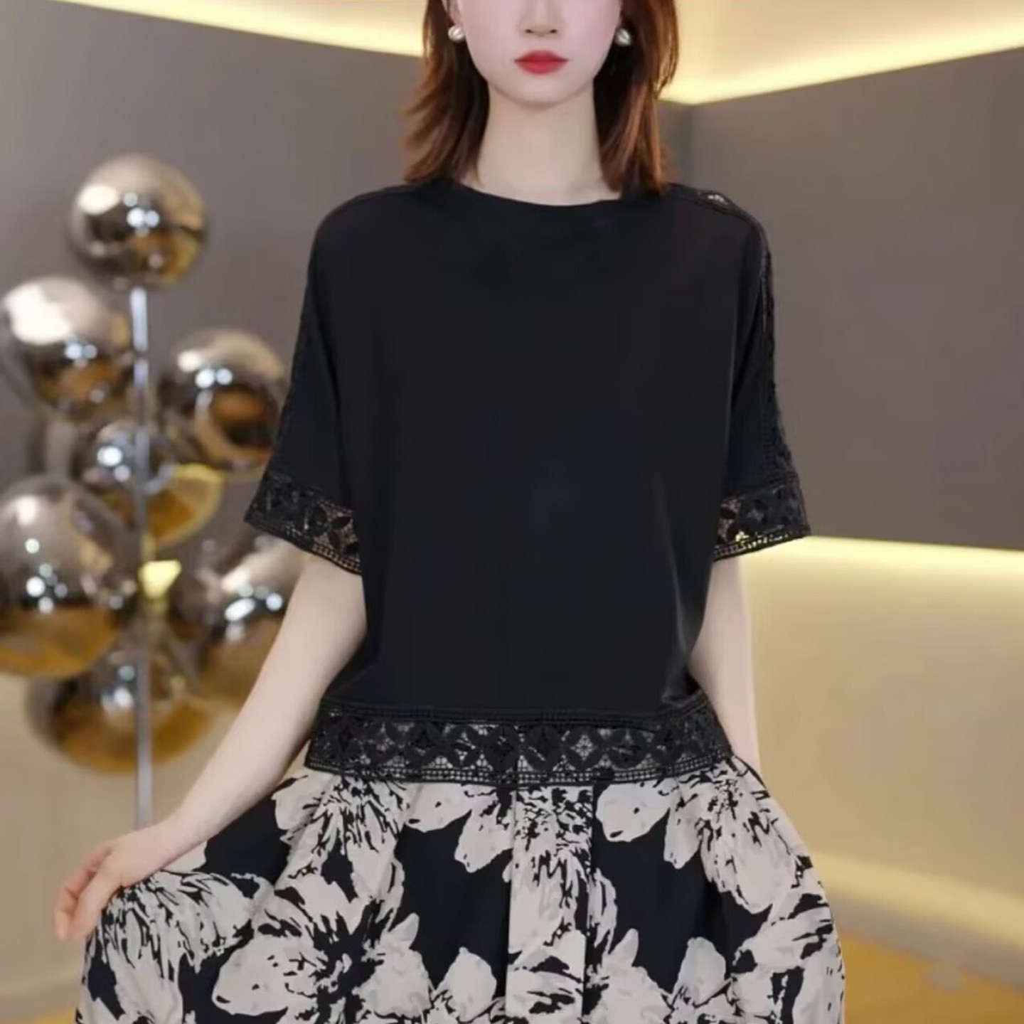 织序女装轻奢洋气蕾丝花边短袖夏季女士修身显瘦T恤百搭减龄上a4