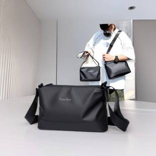 #凯丽甄选男包大容量多隔层时尚单肩包男休闲百搭简约通勤斜挎包