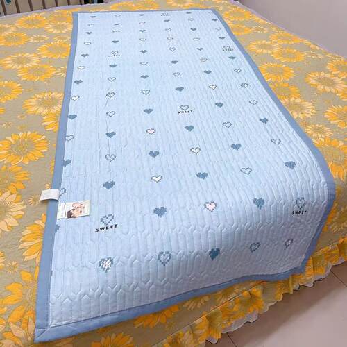 单人双面加厚夹棉隔脏防汗防油小褥垫可机洗吸湿小床盖可做盖毯