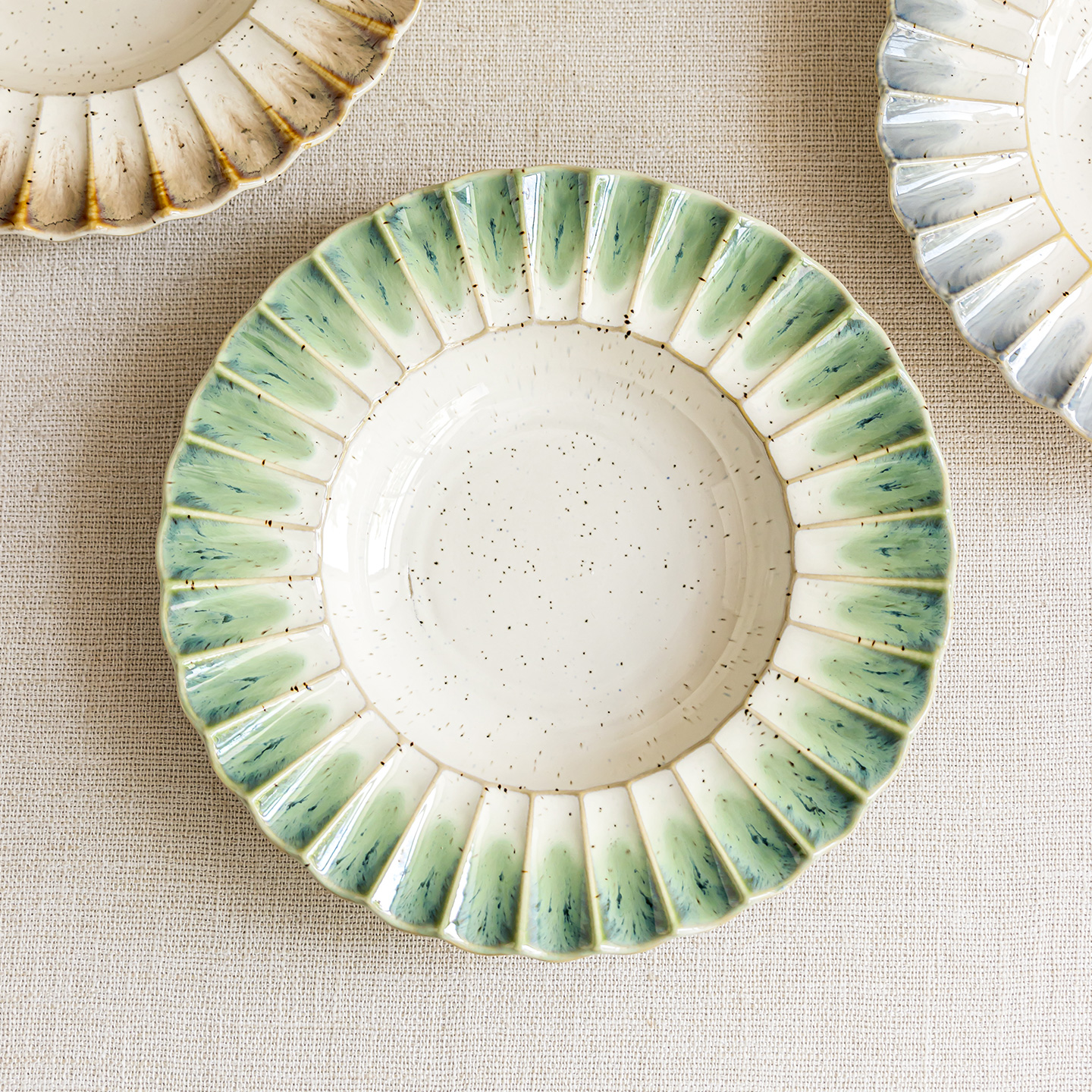 YEHOME北欧风花瓣陶瓷餐厅摆盘