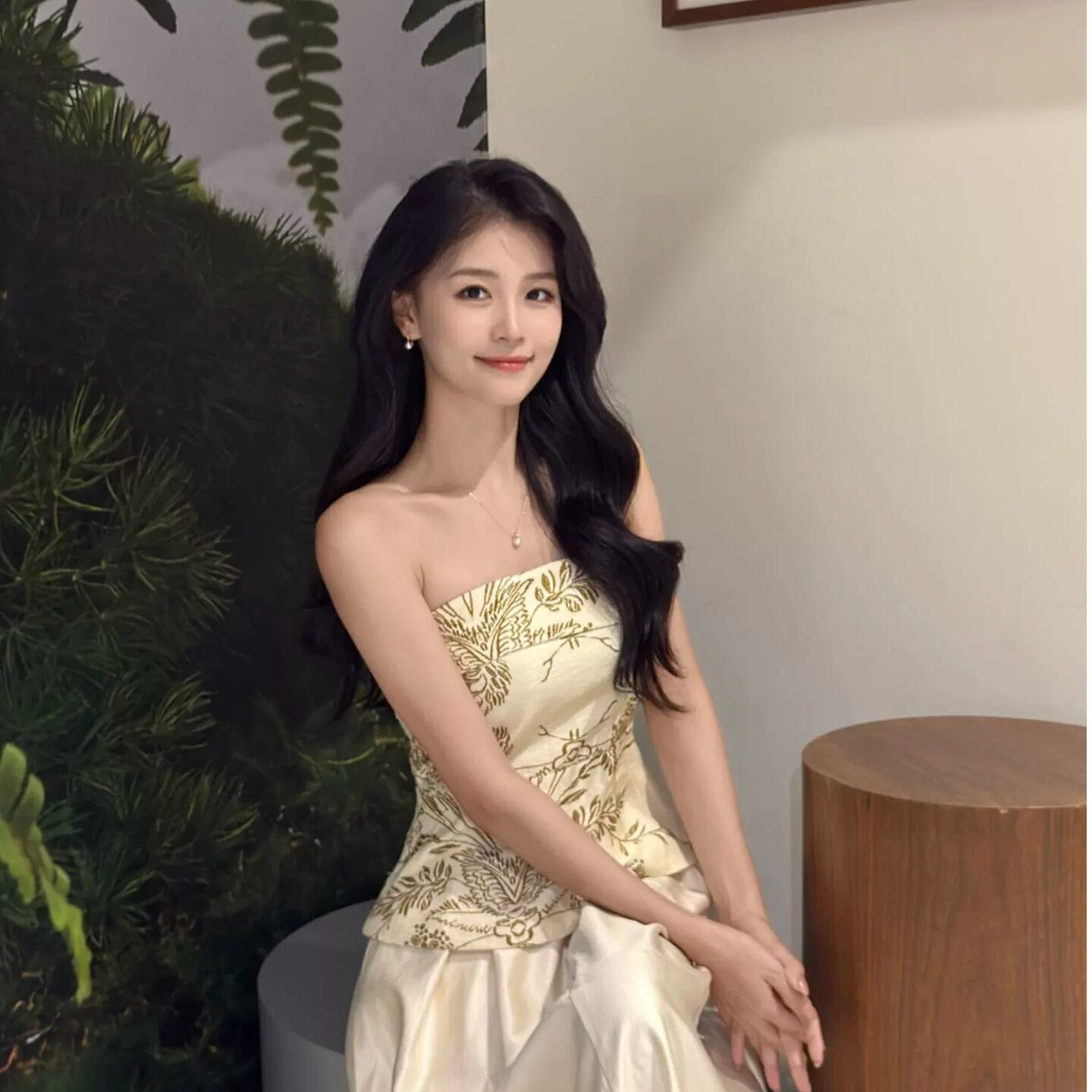 法式减龄印花无袖抹胸背心女夏季2026高级感气质修身显瘦无袖上衣