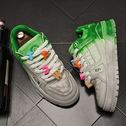 厚底休闲鞋男欧货潮牌小众帅气男鞋擦色印花网红爆款个性男士板鞋