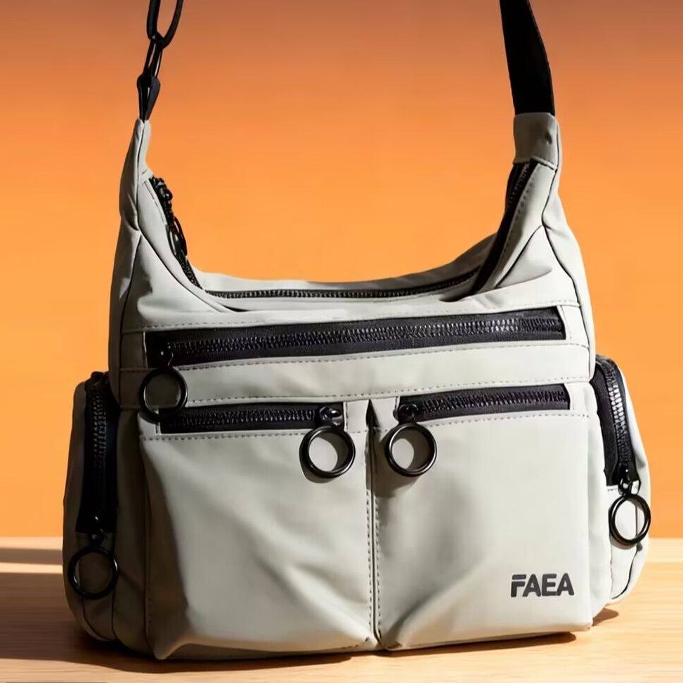 致益工厂云店秋冬新款男女款单肩斜挎包工装风牛津布包轻便大容量