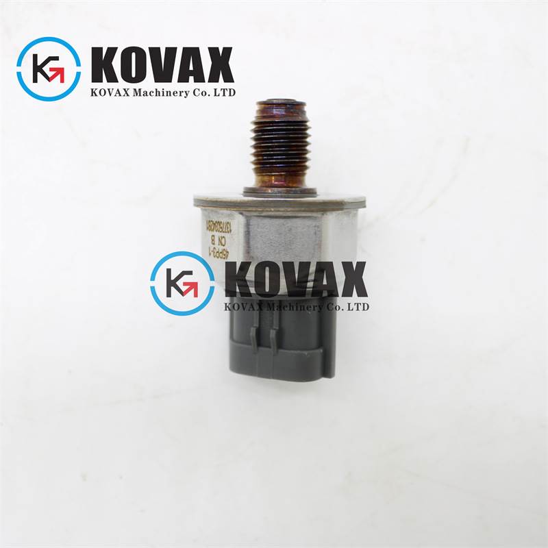 工程机械零配件 45PP3-1 燃油共轨压力传感器 共轨管传感器 现货