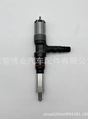 高压共轨喷油器095000-0562/6218-11-3100适用SA6D140发动机