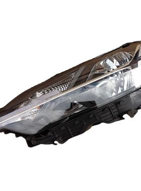 VOLVO沃尔沃XC60适用于2018-2021款大灯31420405