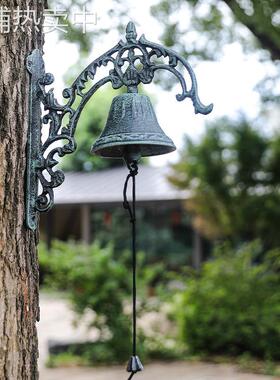 北欧复古金属铸铁铜绿复古花纹风铃壁挂庭院手摇铃铛欧式门铃铛