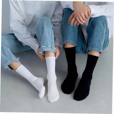 5 Pairs Men Crew Socks Black And White Middle Tube Streetwea