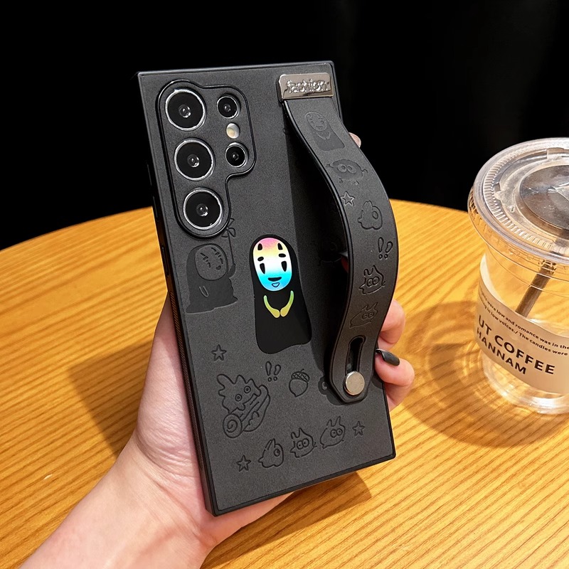 镭射皮质无脸男腕带支架适用三星GalaxyS22Ultra手机壳全包防摔软胶23U耐磨防汗百搭24Plus防尘网高级感25+男