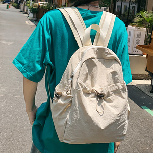 双肩包女士旅游轻便小背包2024新款旅行超轻尼龙便携书包女大学生