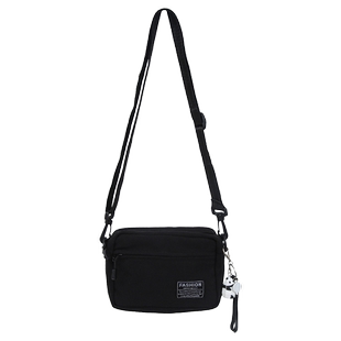 斜挎包小型男生手机包2026夏季新款单肩包外出便携小挎包男士背包