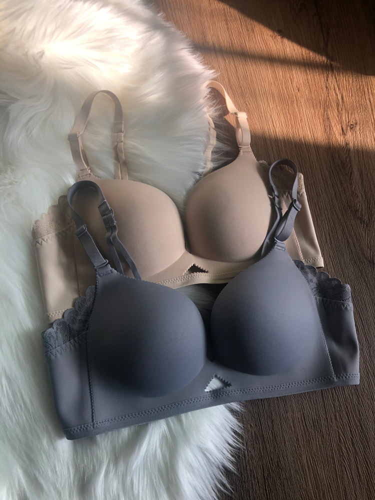 趣安芬文胸舒适无痕蕾丝小胸性感聚拢无钢圈一片式调整型内衣女薄